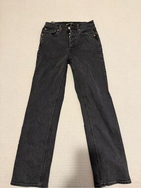 Black Men’s Straight-Leg Jeans